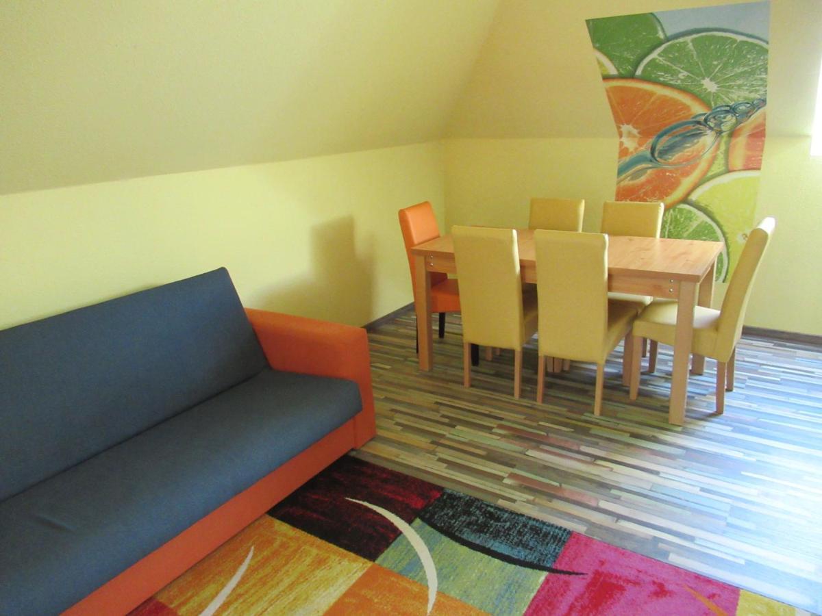The Boys Apartman Siófok Eksteriør billede